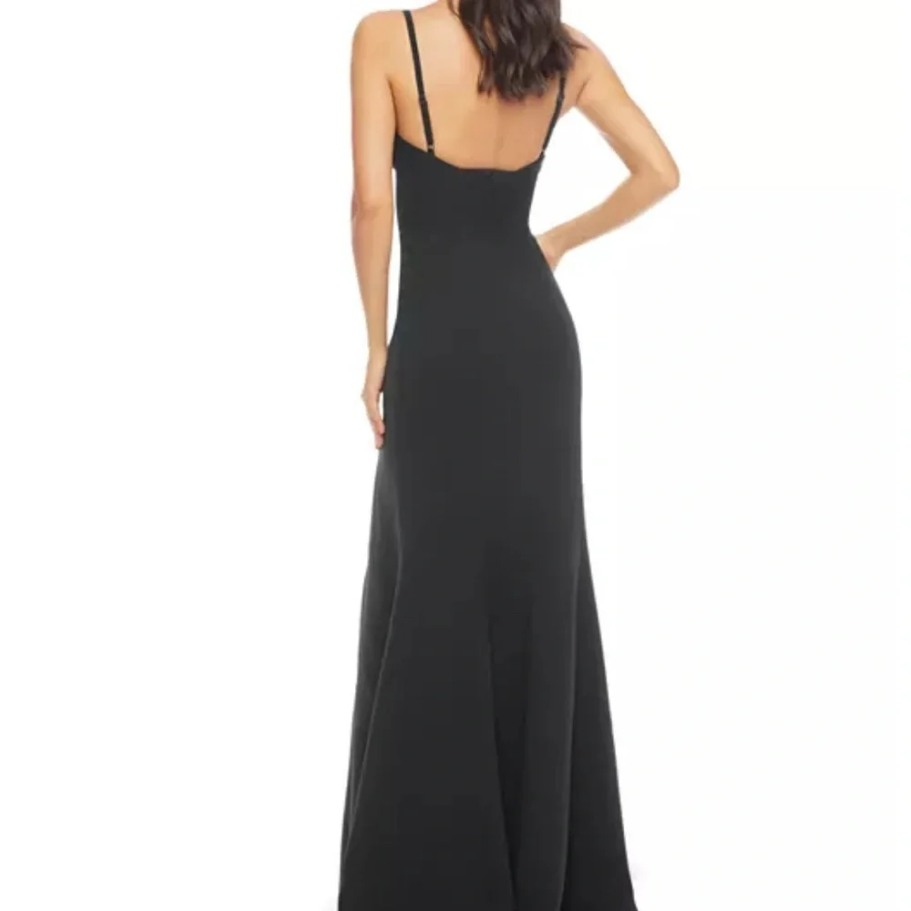 NWT Dress the Population Black Alejandra Plunge Gown XS